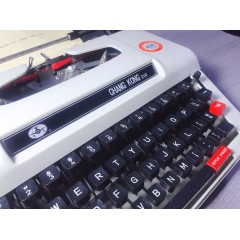 老式打字机 长空310 机械 复古 Typewriter 礼品 生日礼物 展陈